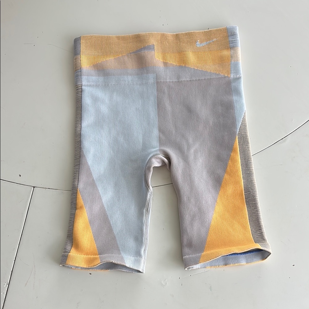 🌺Nike Gray and Yellow Bike Shorts for Performance